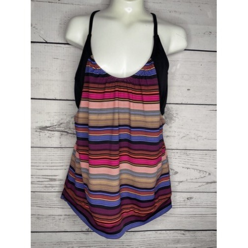 NWOT Athleta Stripe Bra Cup Underwire Swim Tankini Top Women 34D/DD China